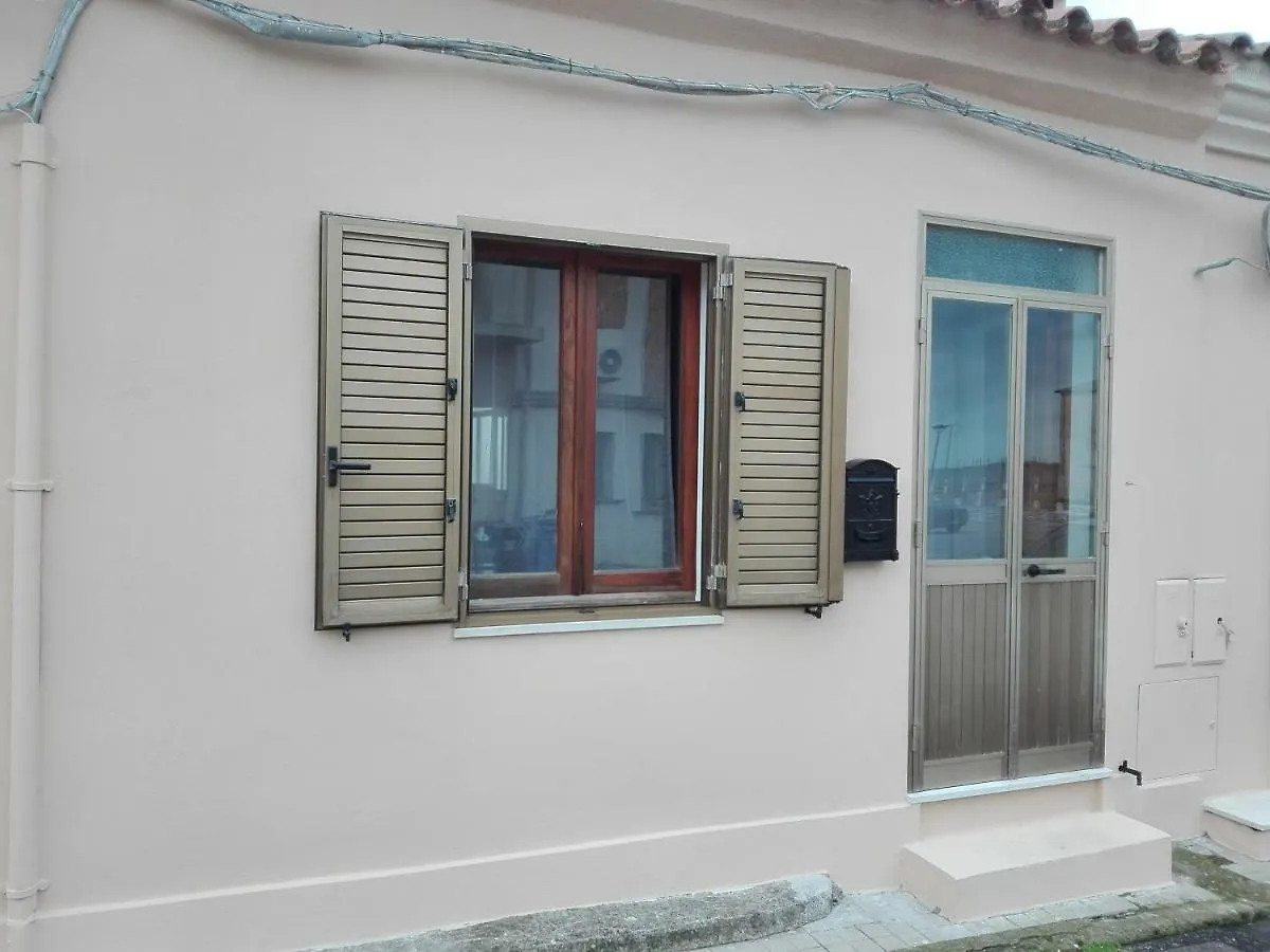 Casa vacanze casa vacanza laguna Càbras Italia